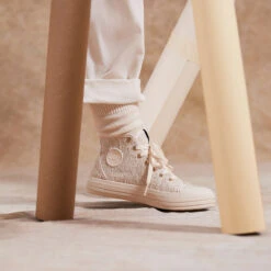 Pataugas ETCHE M/BCL F2I ECRU -Depot Chaussures F ETCHE M BCL Ecru