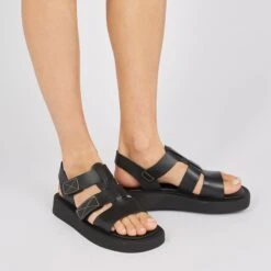 Pataugas ATARI/N F2I NOIR -Depot Chaussures SANDALE FEMME ATARI N F2I NOIR 628447 850 Porte dbe42562 dc24 4319 b49a 6d0c440c7566